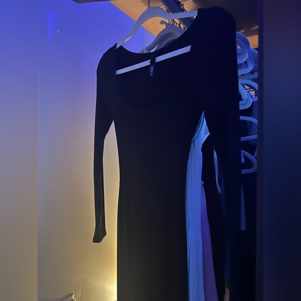 SKIMS LONG SLEEVE DRESS XS